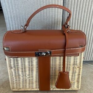 Surell Wicker picnic Handbag